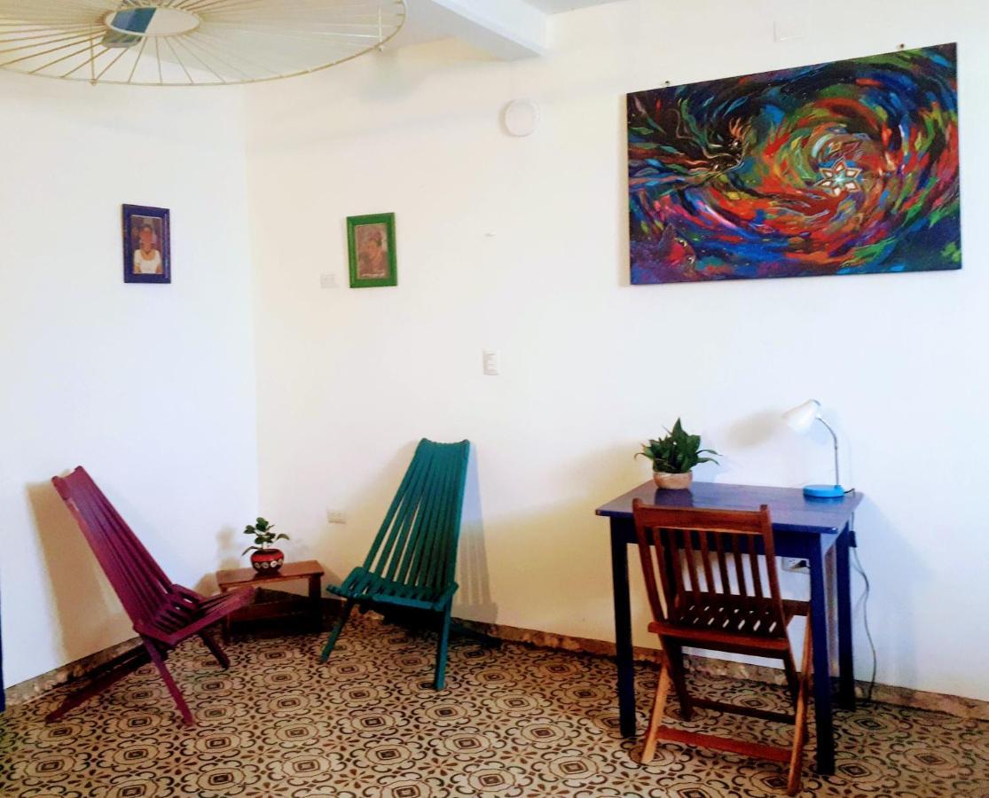 Hostel Candelaria Valladolid  Buitenkant foto