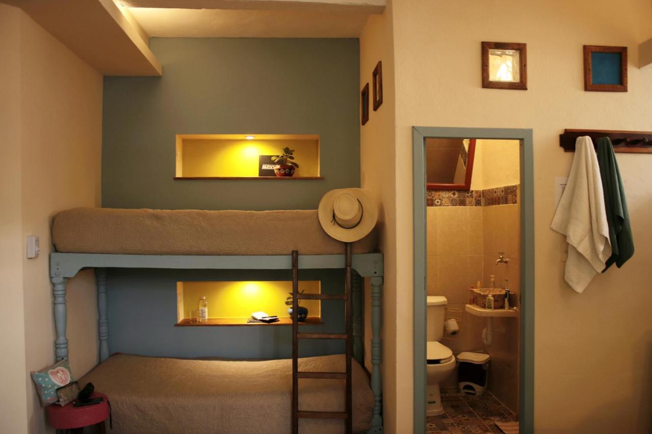 Hostel Candelaria Valladolid  Buitenkant foto