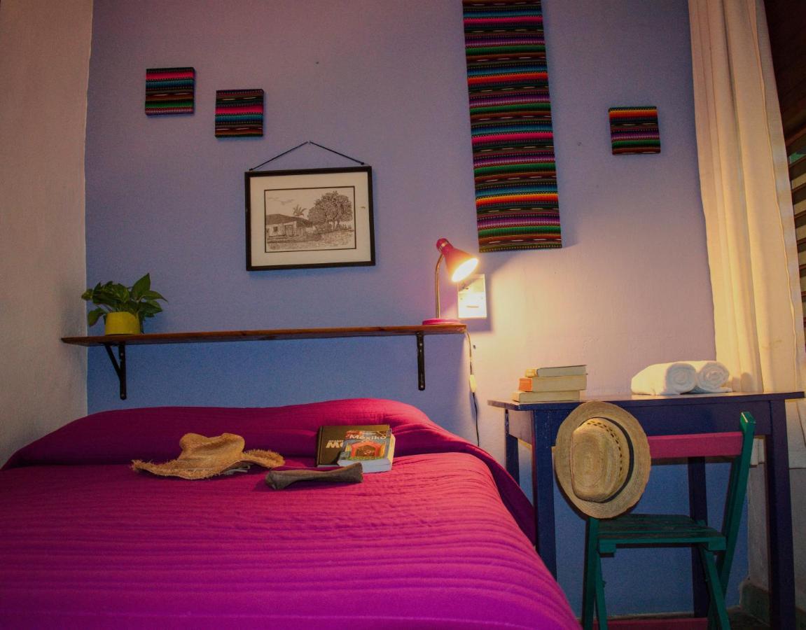 Hostel Candelaria Valladolid  Buitenkant foto